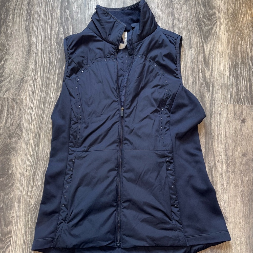 lululemon athletica Navy Puffer Vest